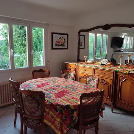 度假居 Maison De Location Saisonniere Egly